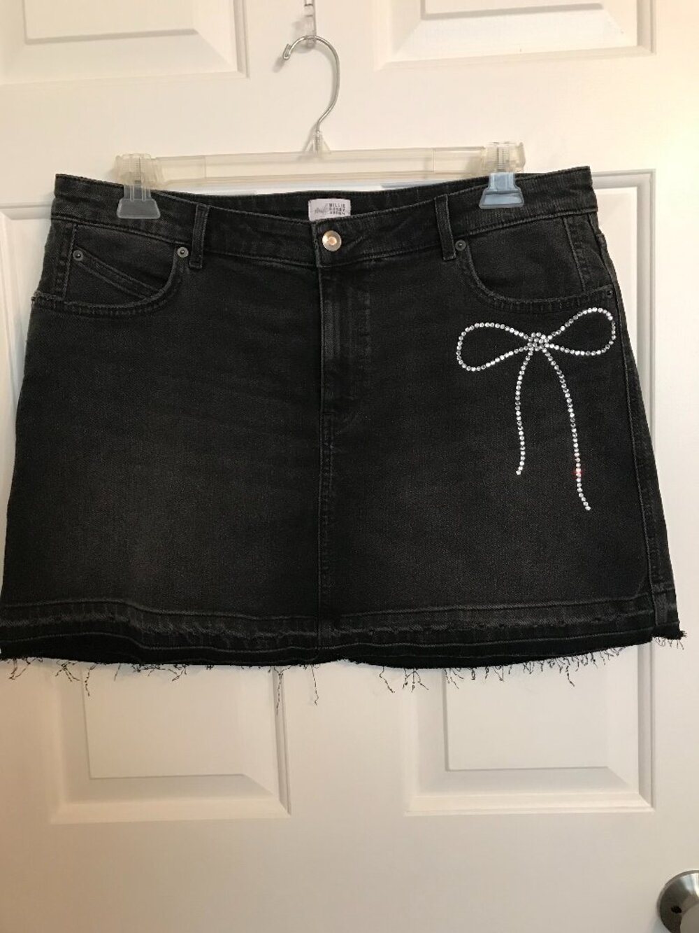 Mills by Millie Bobby Brown Rhinestone Bow Denim Mini Skirt Size 16 Black